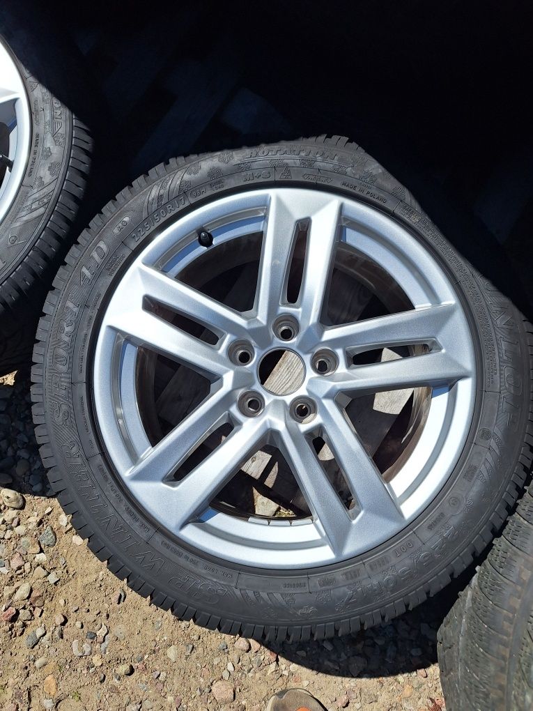 Koła zimowe Audi A4 B9 B8  225 50 r17