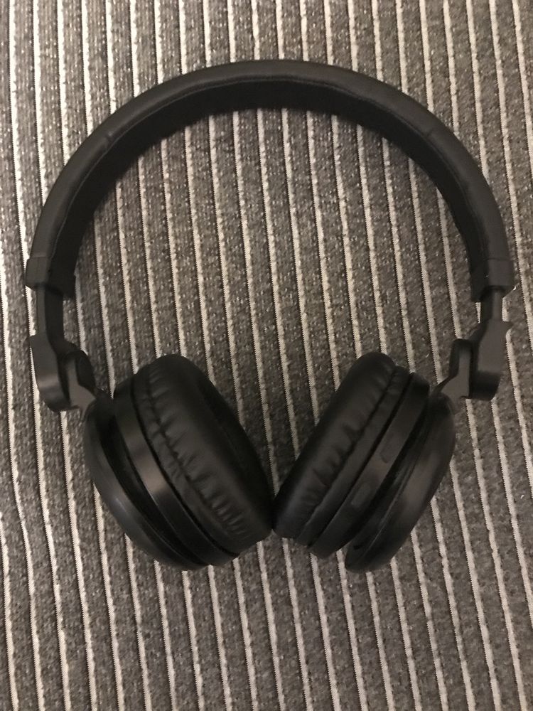 Słuchawki bezprzewodowe czarne