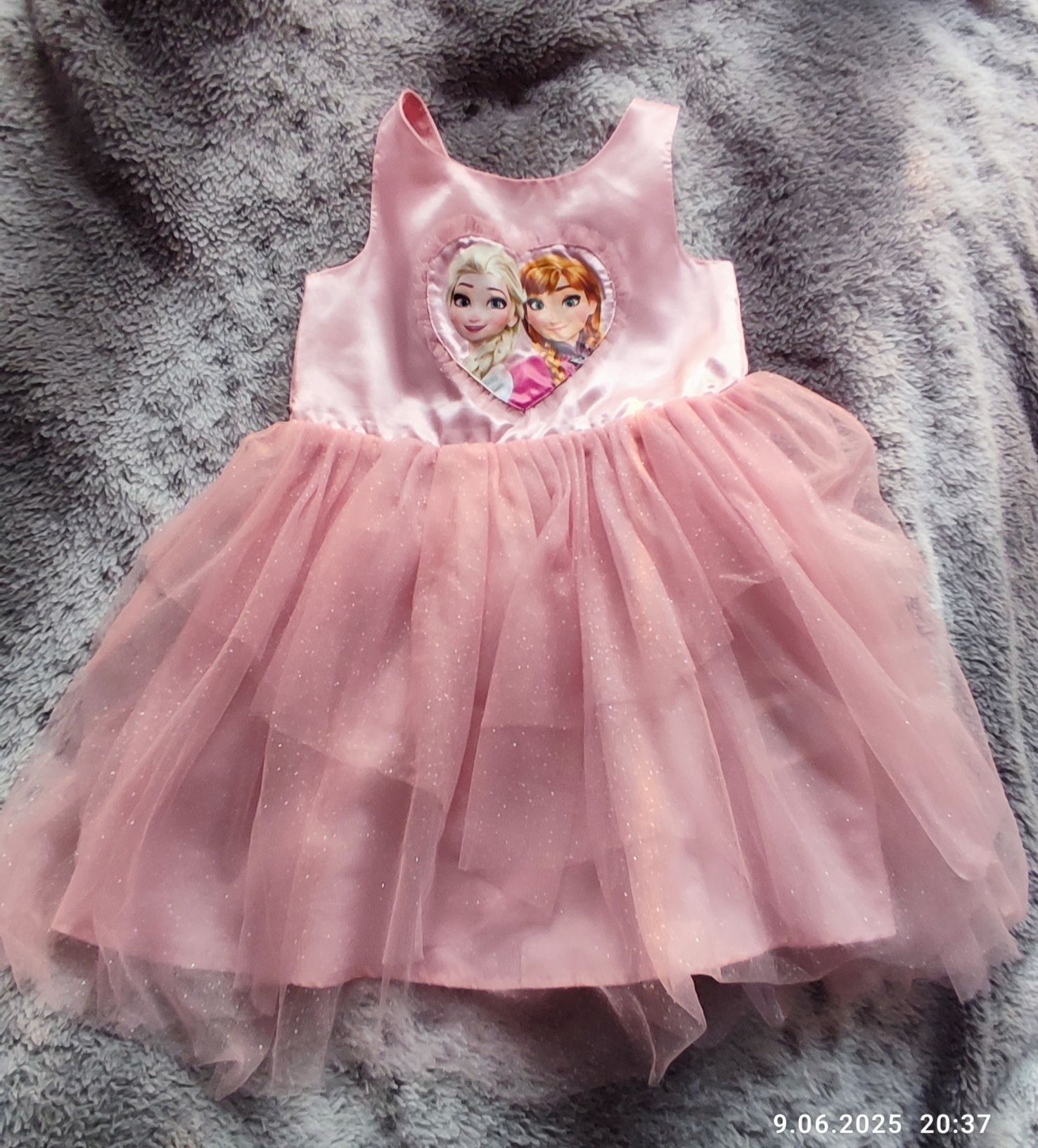 Śliczna sukienka z Elsą  H&M wesele