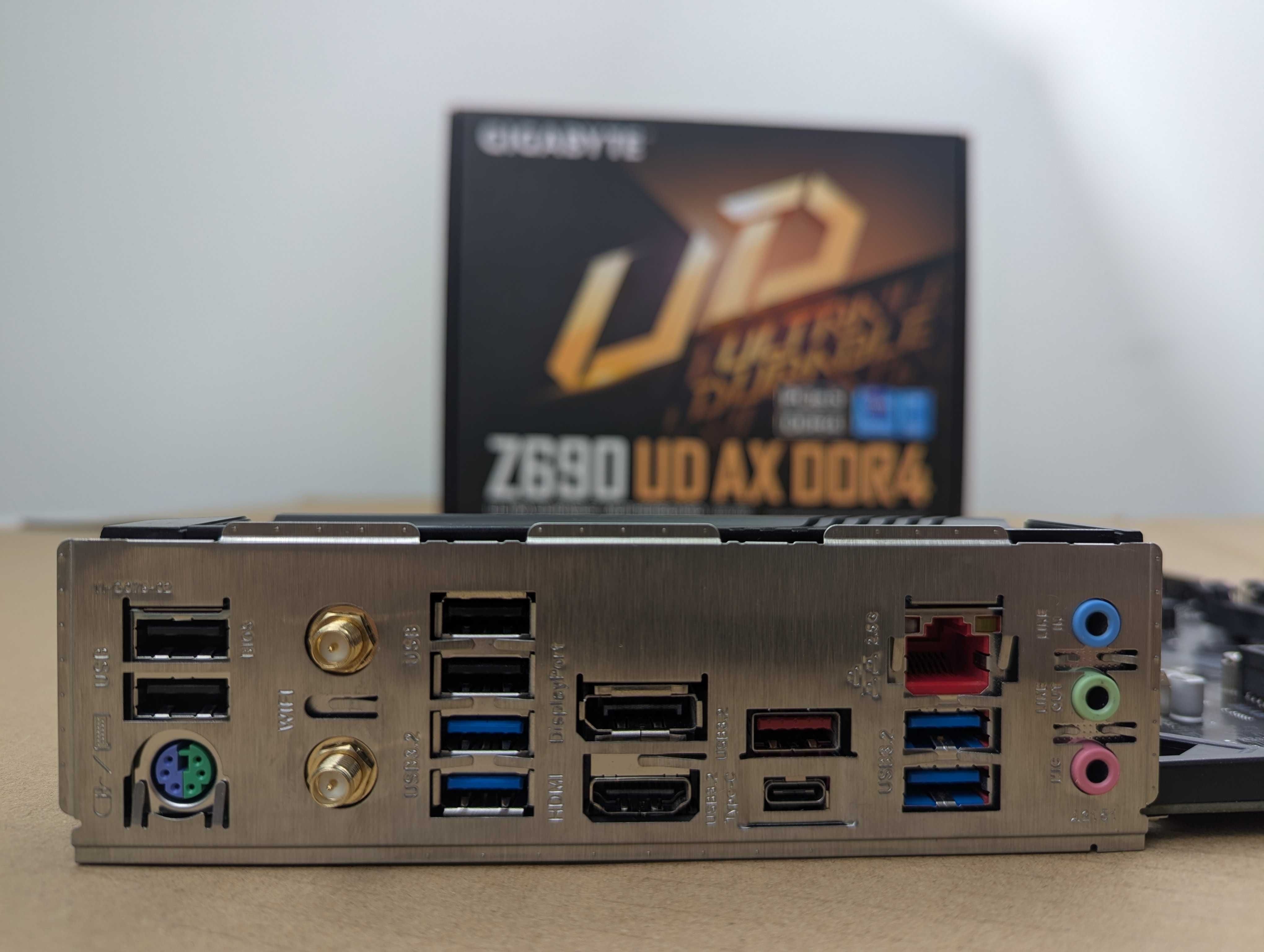 Gigabyte Z690 UD AX DDR4 LGA1700 PCIe5