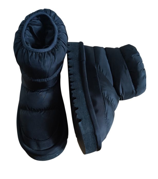 Markowe nowe śniegowce DeeZee r 37 czarne ocieplane kozaki na zimę