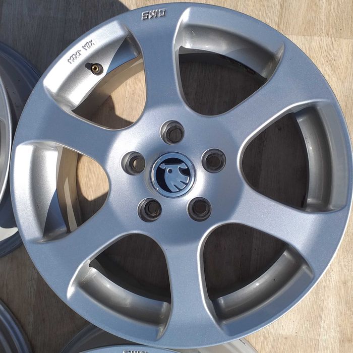 Диски Р16 Шкода 5x112 Октавія Суперб VW Гольф Кадді Туран Джетта R16