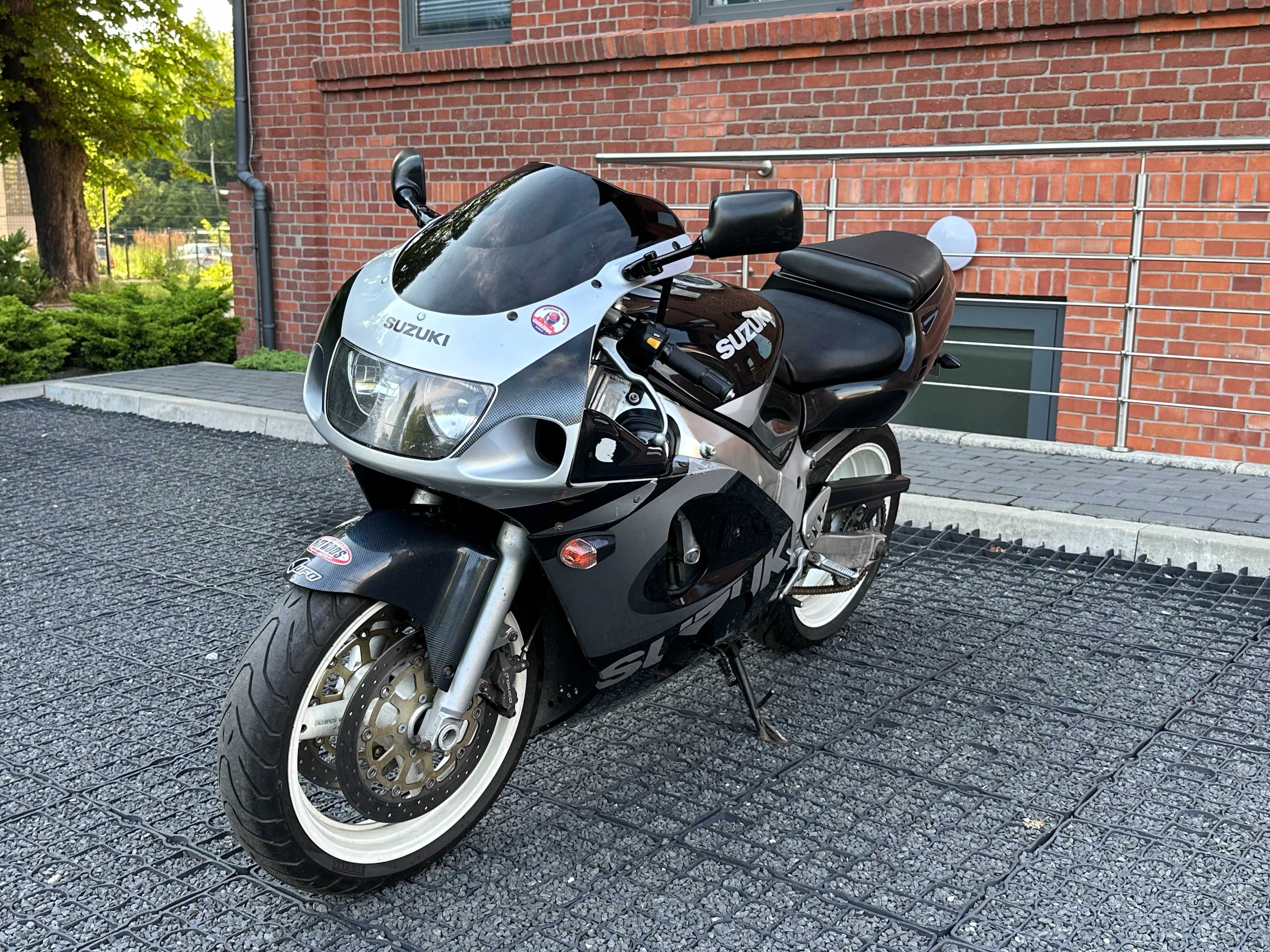 Suzuki GSXR 600, 1998r, przebieg 44tys, Nowy rozrząd, napęd, sprzęgło