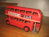 Antigo England Bus