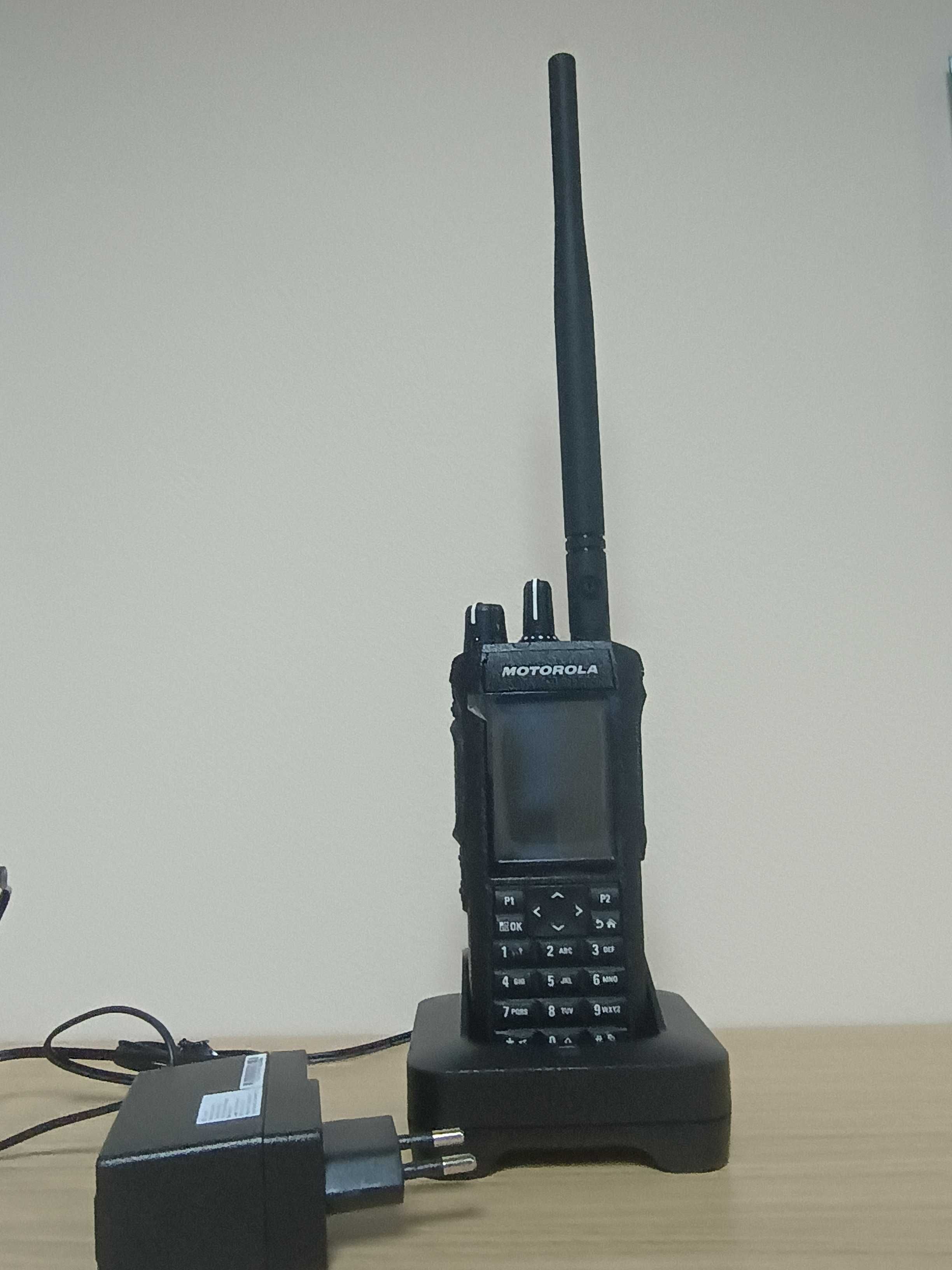 Motorola R7 FKP VHF