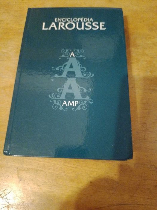 Enciclopédia Larousse completa 18 volumes