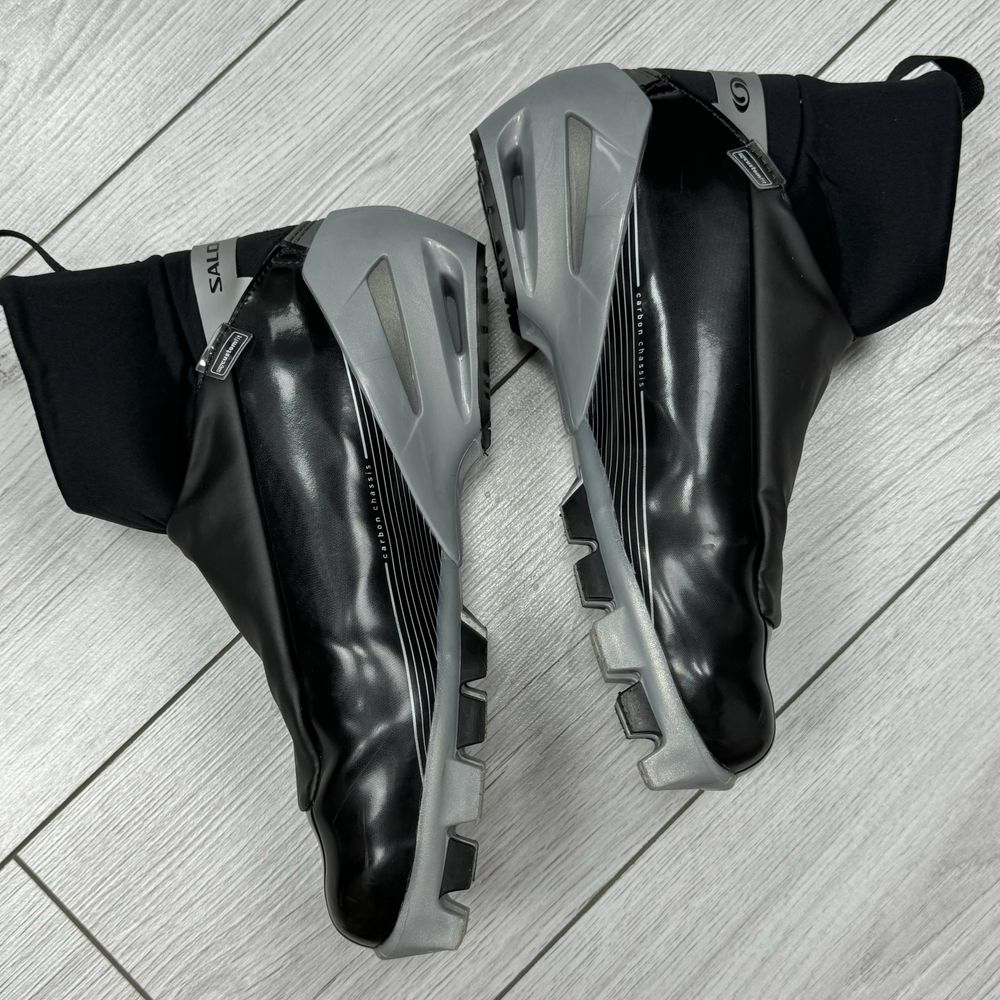 Лыжные Salomon Carbon горнолыжные ботинки лижні карбон лыжи карпаты