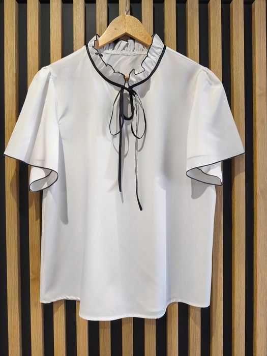 Bluzka L elegancka