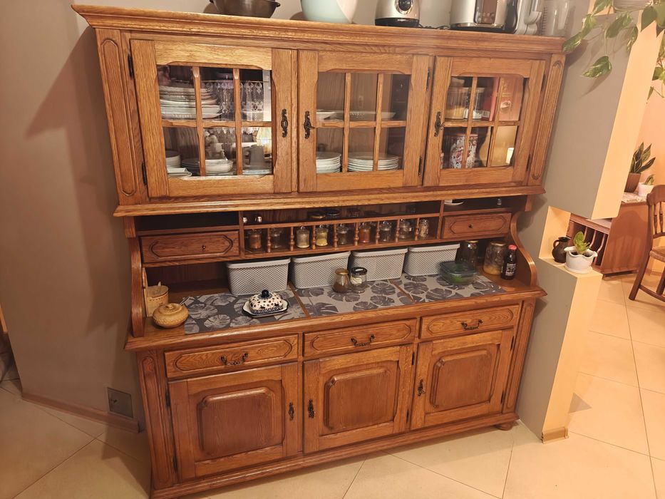 Kredens drewniany dębowy