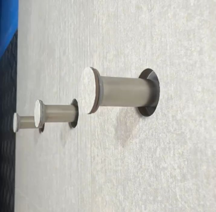 Ukryty wieszak łazienka wc