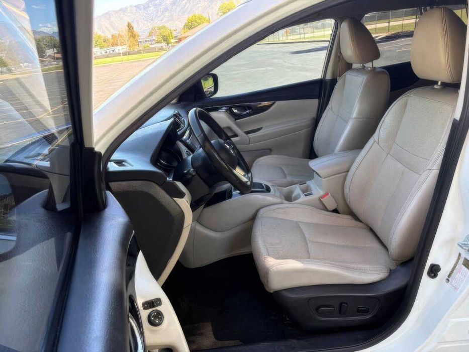 Nissan Rogue      2018