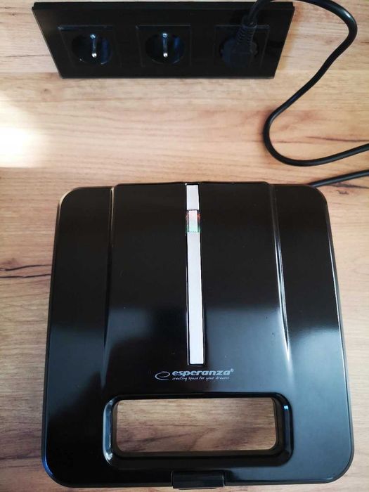 OPIEKACZ DO KANAPEK toster sandwich 1000w