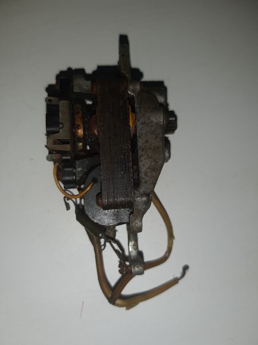 Запчасти на Бритву электрическую