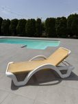 Espreguiçadeira de Piscina