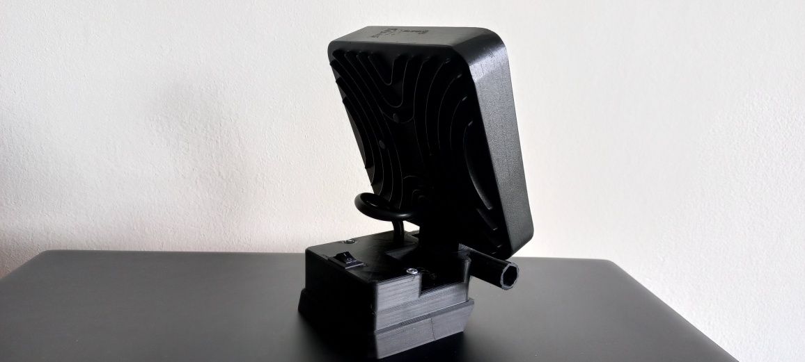 Adapter z halogenem do baterii Parkside x20team