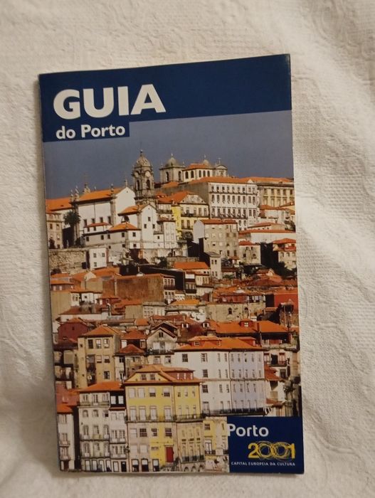 2 guias turísticos