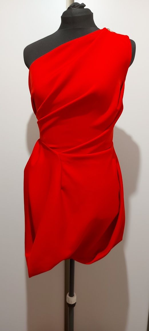Sukienka czerwona mini drapowana