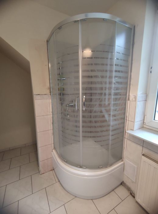 Rezerwacja Kabina prysznicowa narozna 80x80 używana