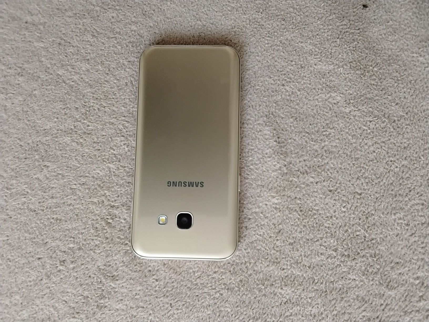Samsung Galaxy A3 2017