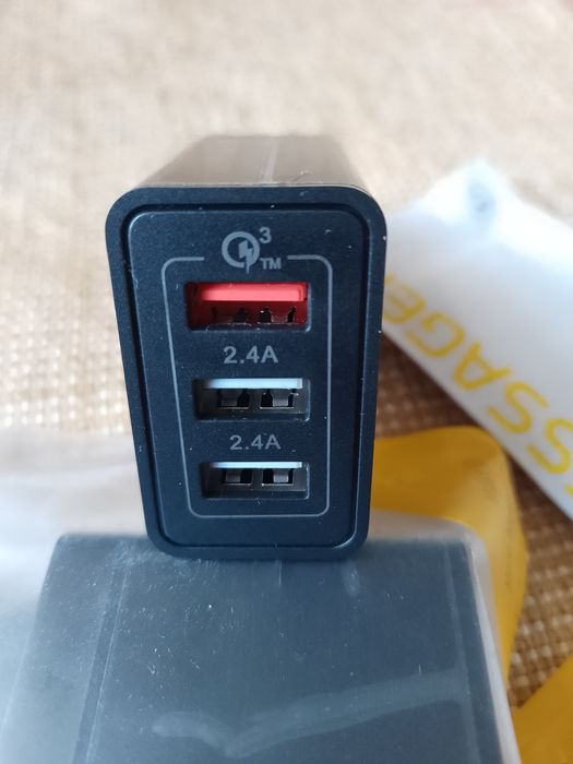 3USB зарядное устройство 30W