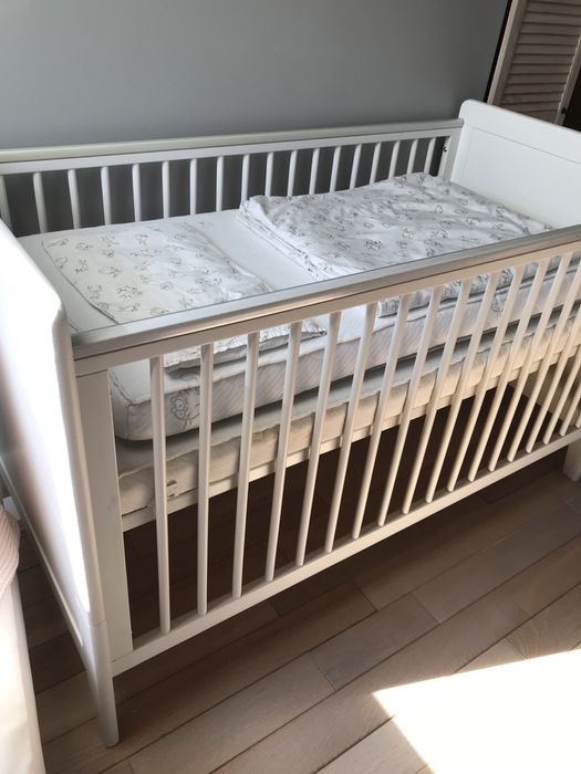 Łóżeczko dziecięce/łóżko mamas&papas,materac hevea