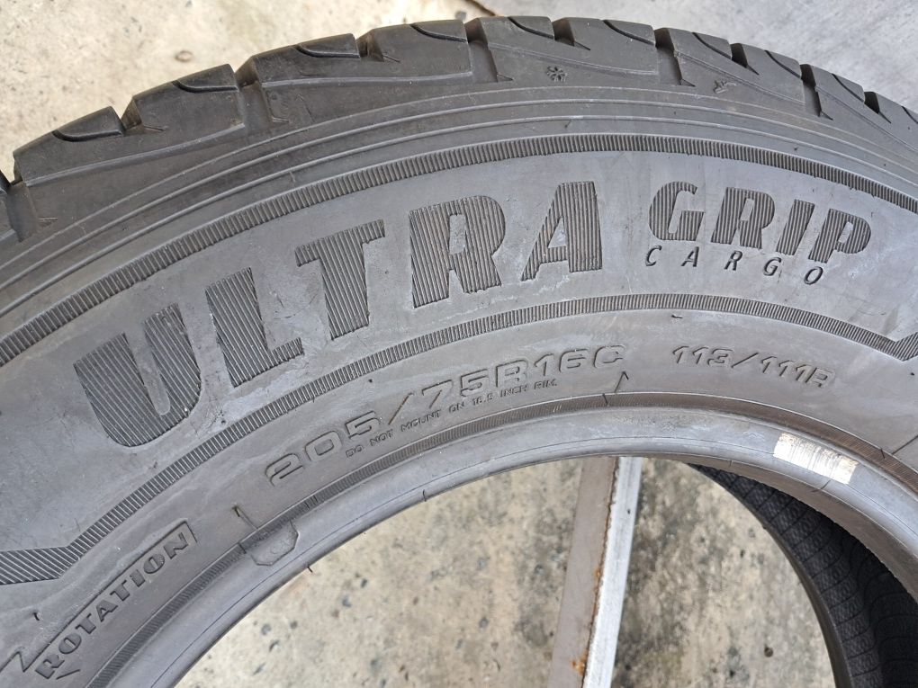 Резина зимова, 205/75 R16C Good Year Ultra Grip Cargo (арт. 14158)