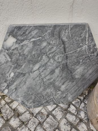Pedras mármore cortadas de vários tamanhos