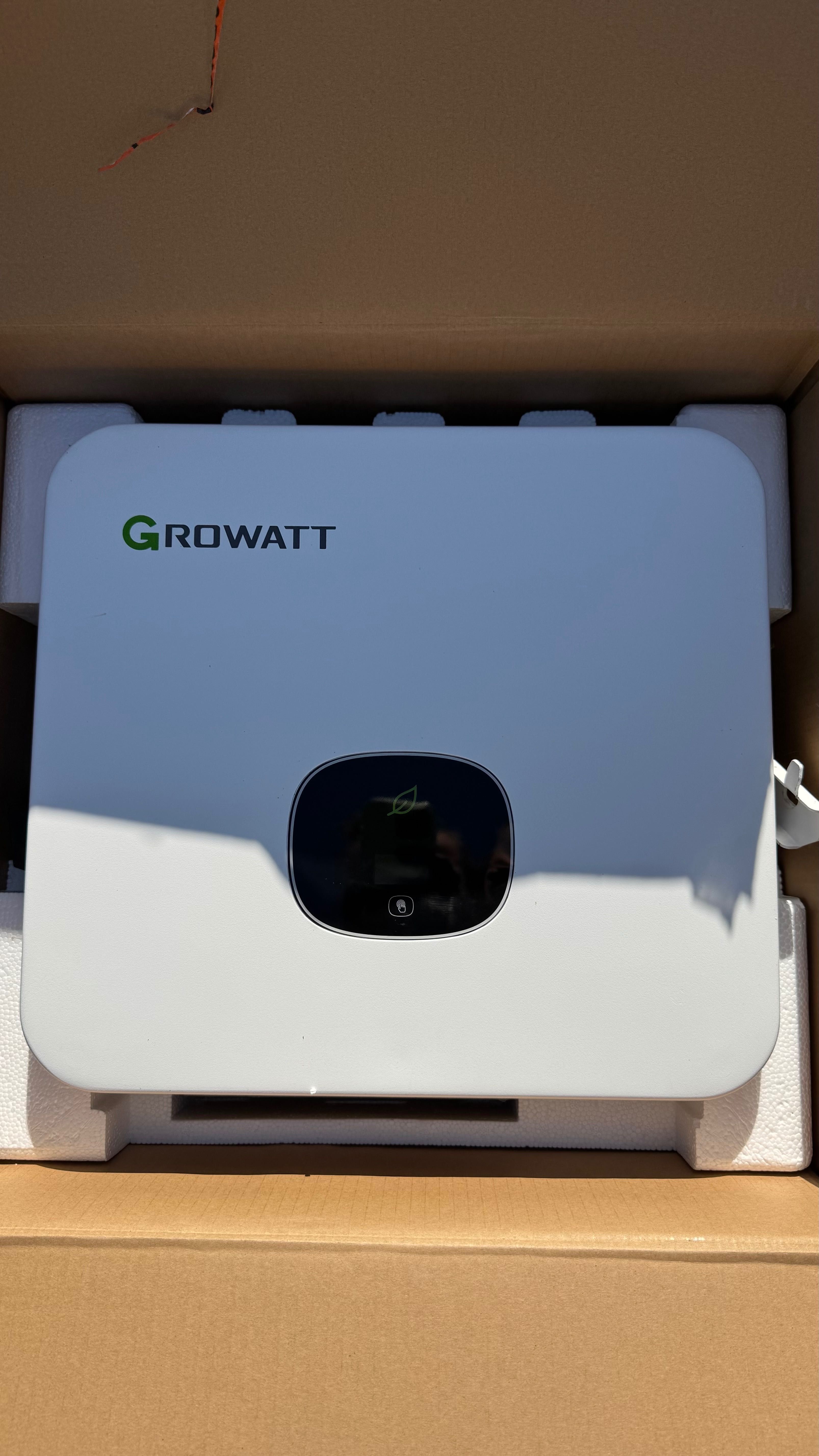 Інвертор Growatt