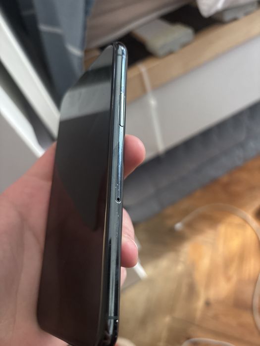 Iphone 11 Pro (72% de bateria)