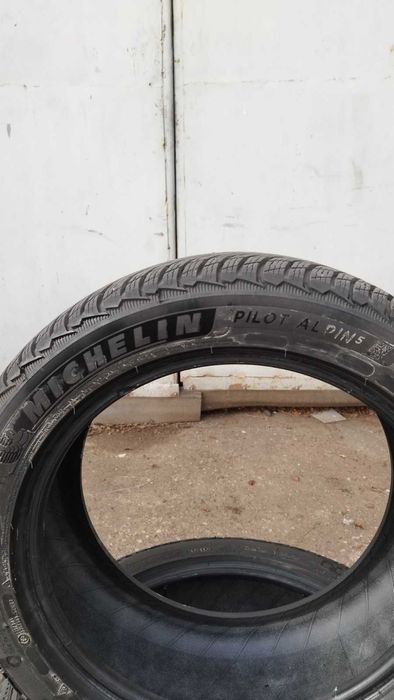 Шини б/у зима 245/45 R18 Michelin Pilot Alpin PA4, PA5 Продаж Компл.