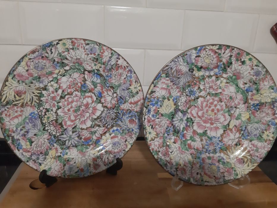 Pratos antigos com pelo menos 45 anos ,chineses.