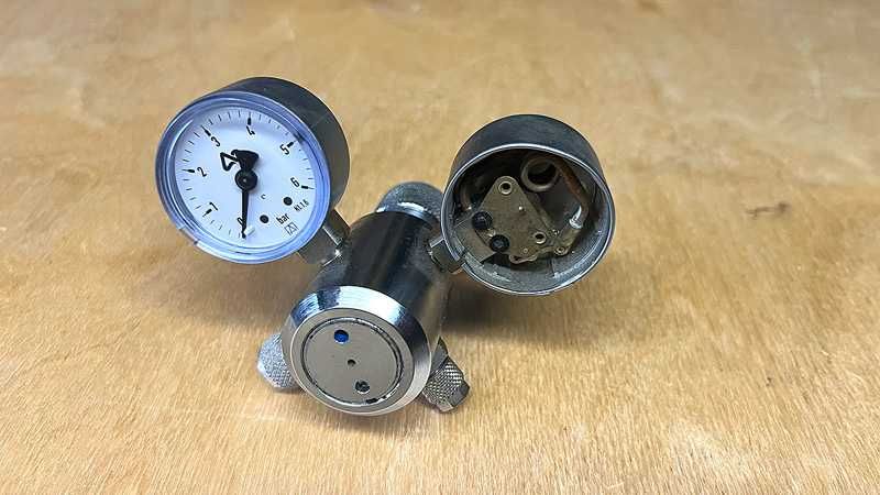 Reduktor CO2 z dwoma zegarami Aquamedic regular