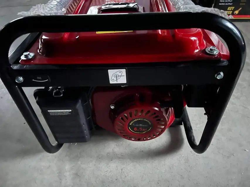 Генератор Protessional Pr8500We  Германия. Оригинал