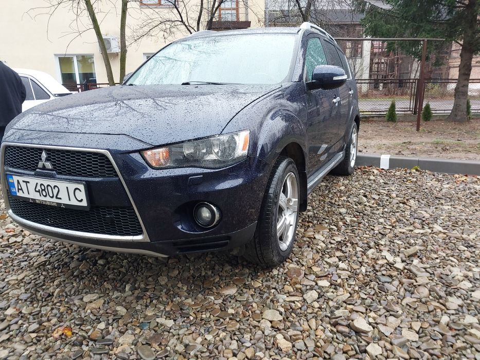 Продам авто аутлендер