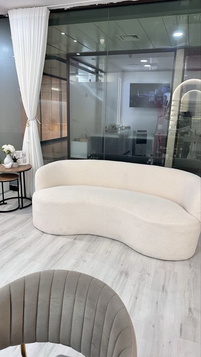 Sofa lindissimo com pouco tempo de uso impecavel