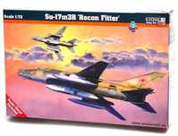 Model plastikowy samolot su-22 mistercraft