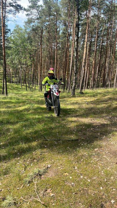 Husqvarna WR 300 Igła ZAREJESTROWANY