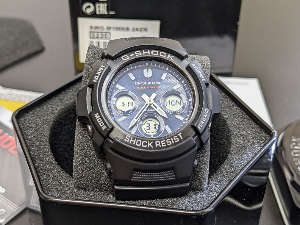 Casio AWG-M100SB-2AER