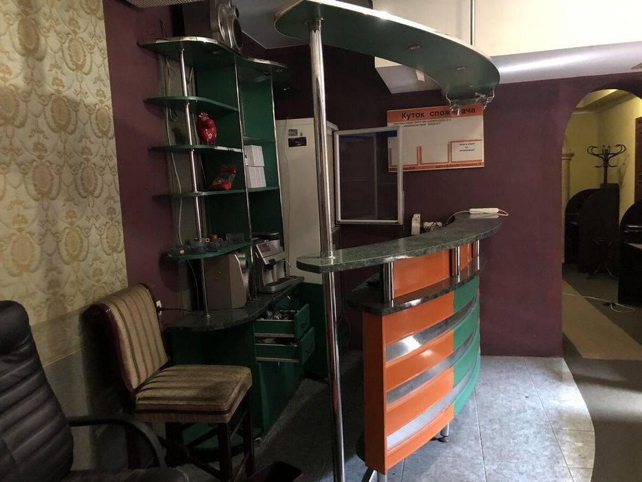 Без комісії покупця!Комерційне приміщення на бул. Д.Галицького