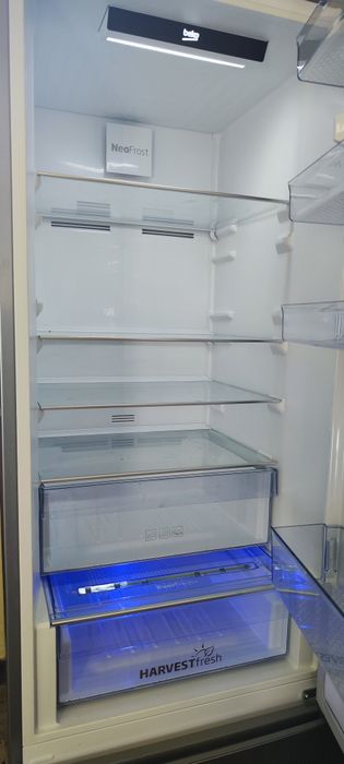 Części Chlodz.-zamr. Beko MCNA406E40ZXB (K60406NE)