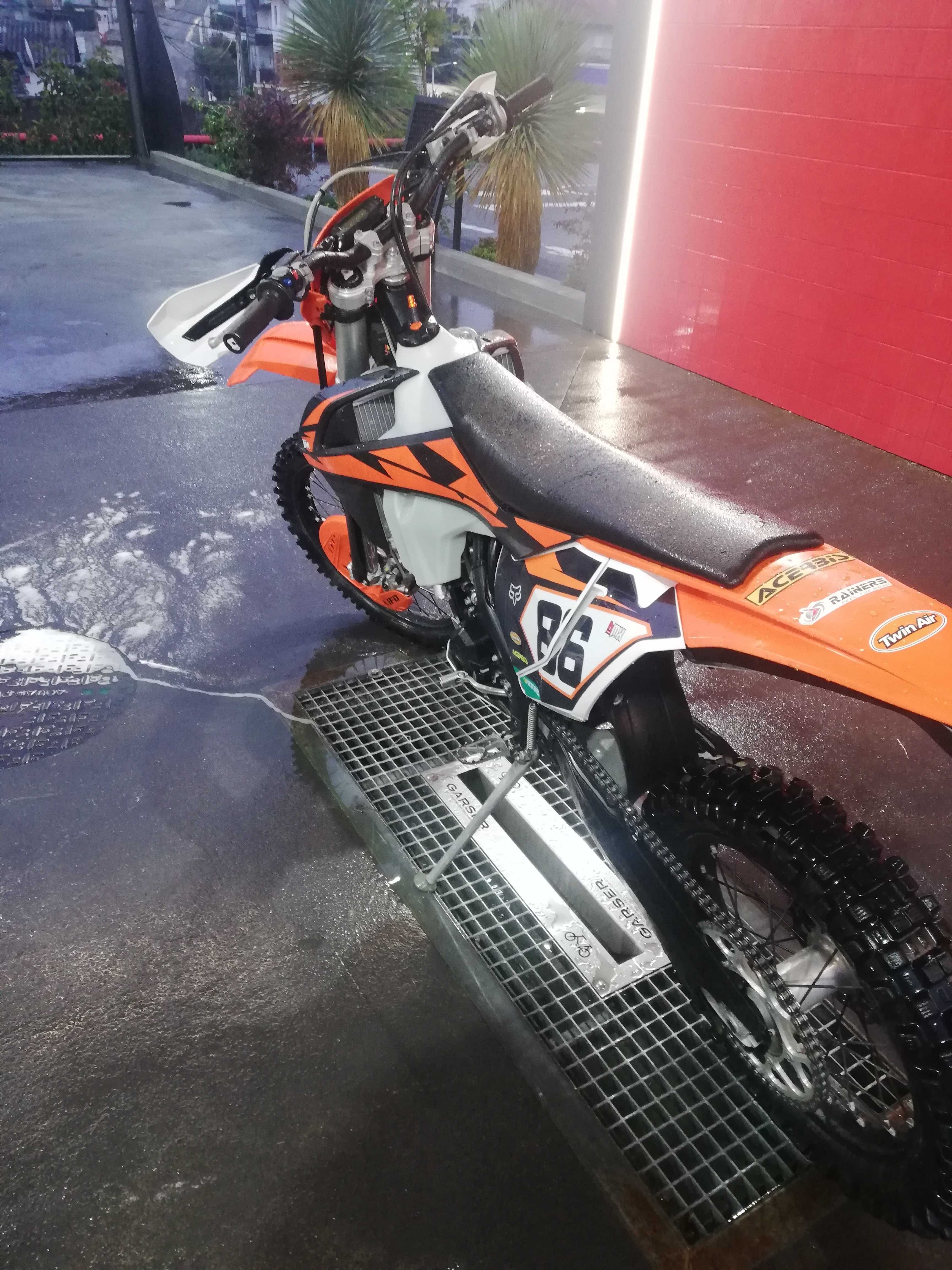 KTM 250 Exc f -2018 como nova