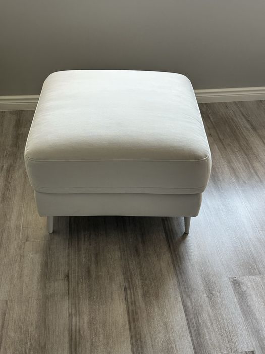 Pufa podnóżek monday gala