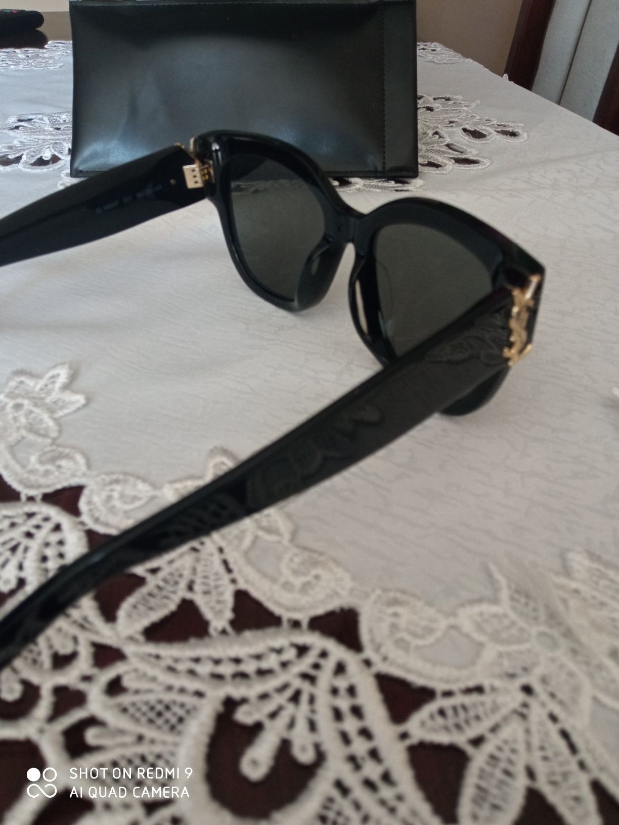 Okulary przeciwsłoneczne Saint Laurent