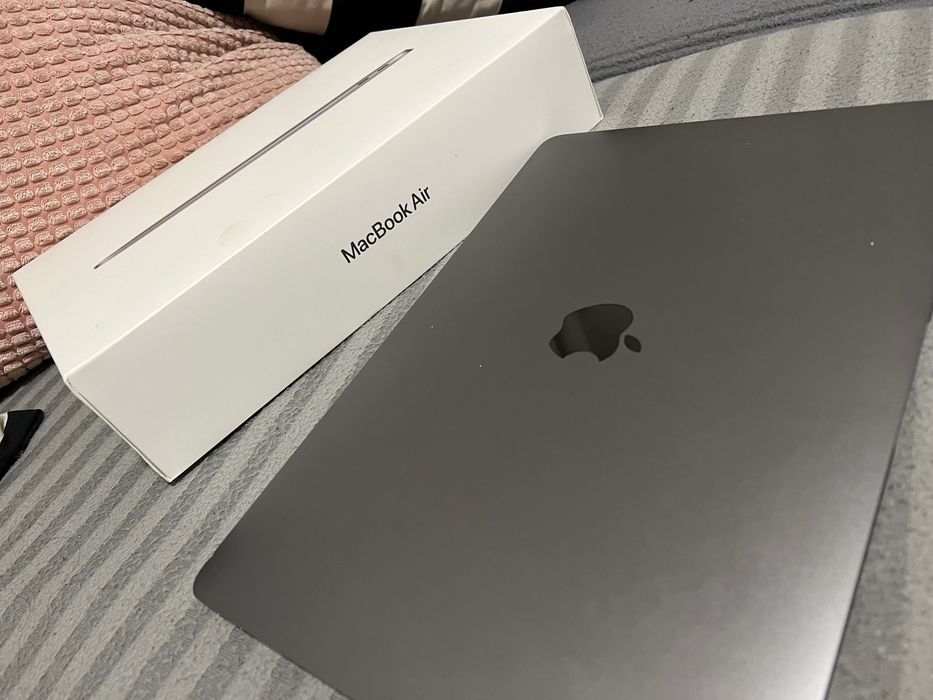 MacBook Air vendo