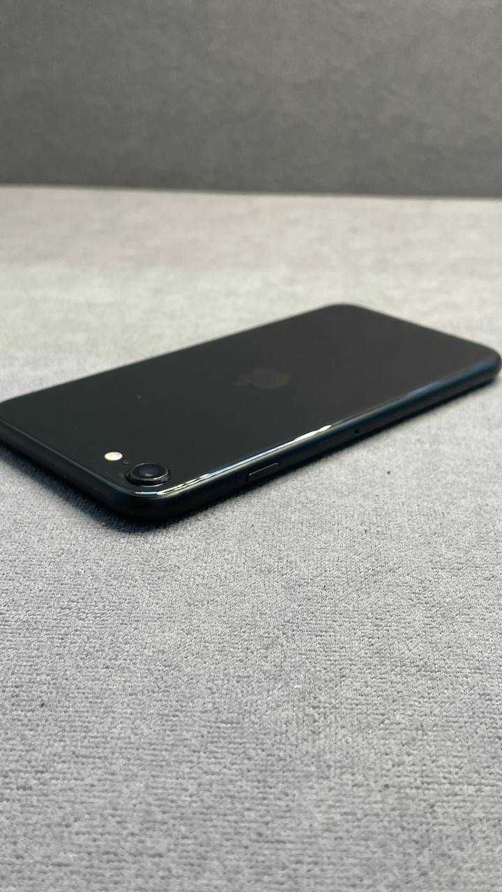 Айфон Apple iPhone SE (2020) 64GB Black Гарантія 180 днів!