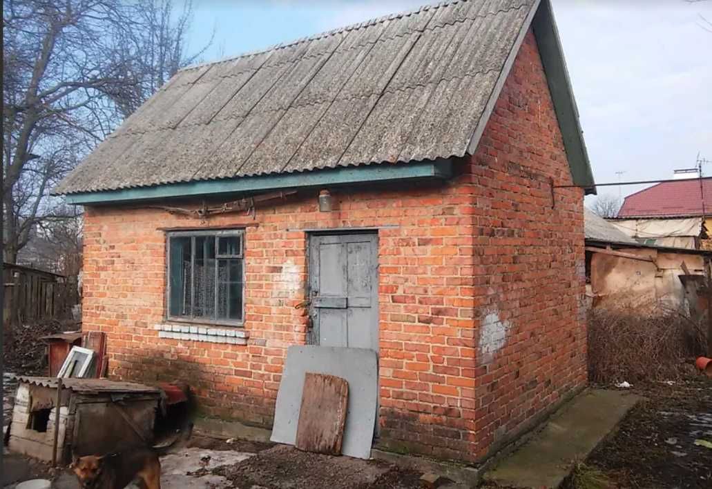 € Продаж ділянки з будинком під знесення в затишному районі Рівного