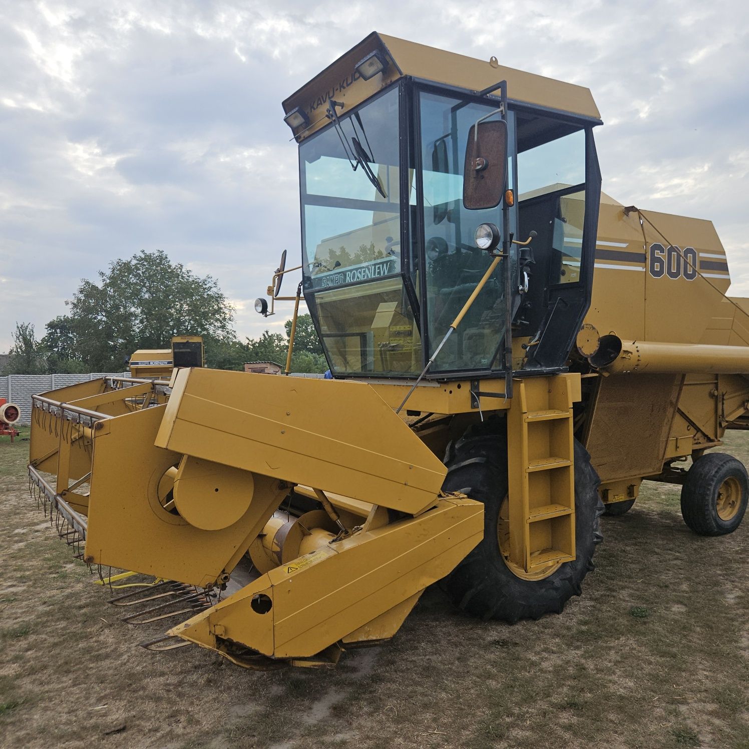 Комбайн зерно збиральний Sampo 600 680 690 з Фінляндії