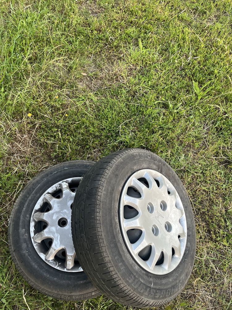 Jantes em ferro com tampoes honda
