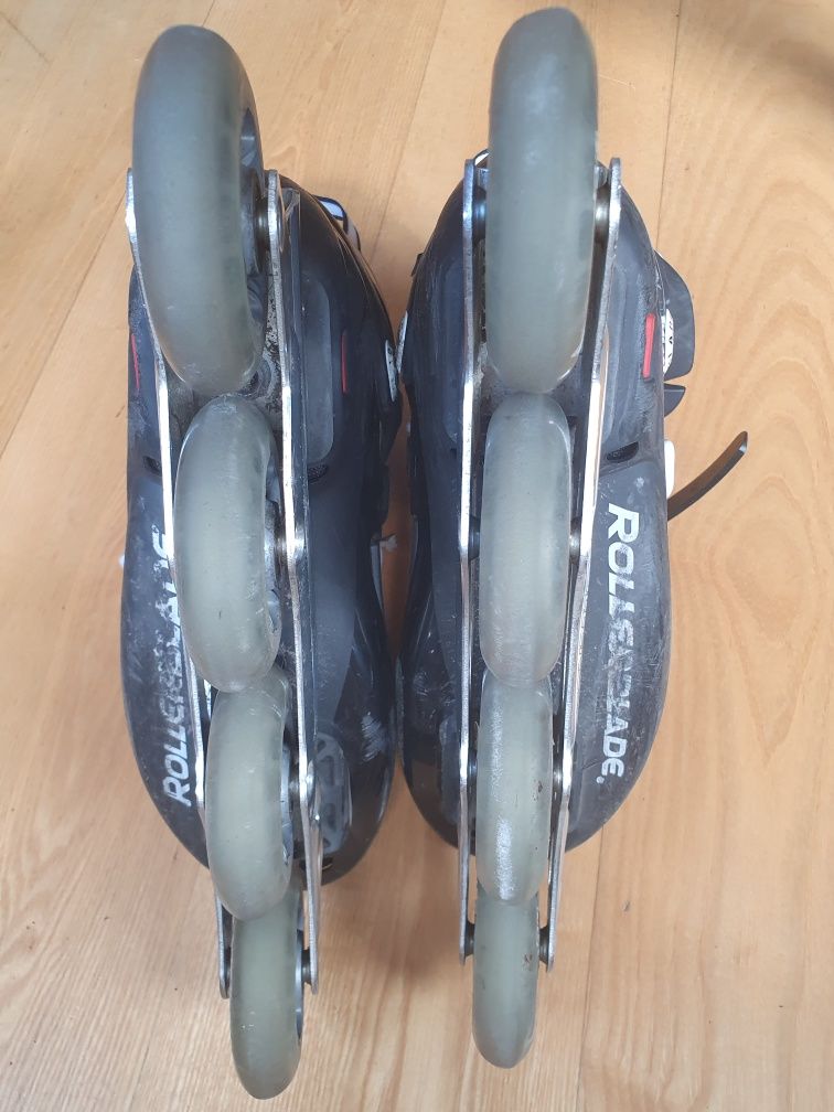 Rollerblade Twister r42 wkl 27cm 84mm Sg7 fsk slalom rolki