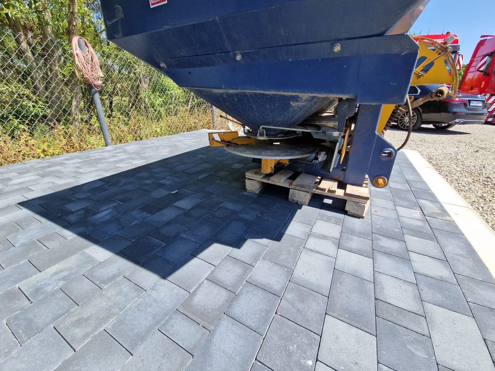 Rozsiewacz BOGBALLE EX 1600 36m